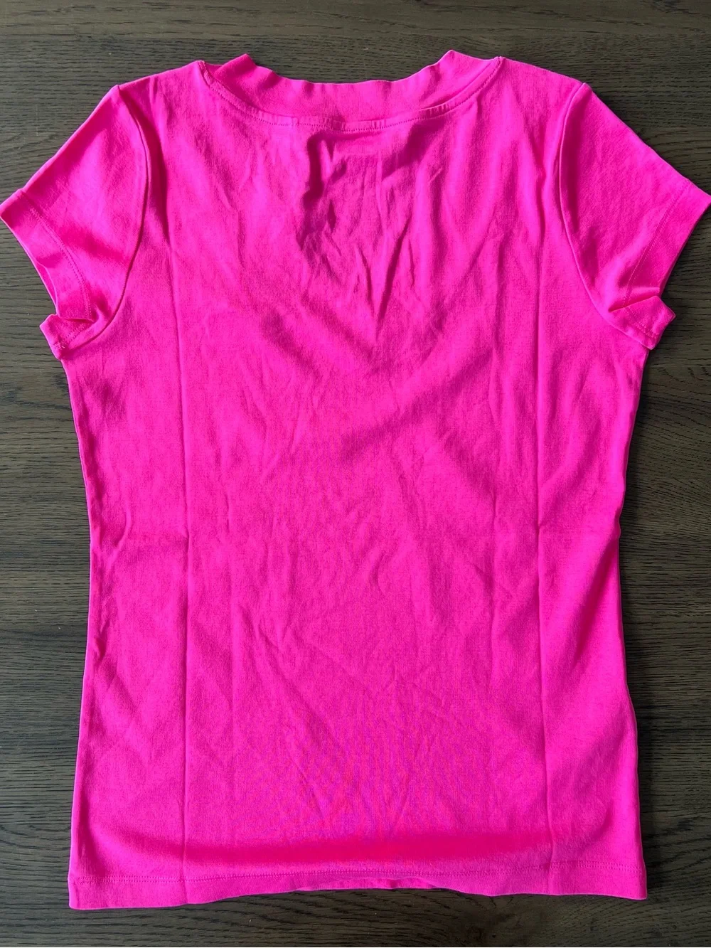 Tommy Bahama V-Neck T-Shirt Hot Pink Island Style Coastal Casual